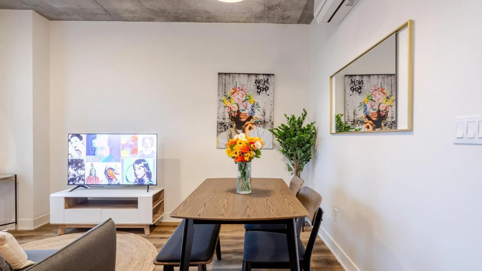 מונטריאול Stylish 1Bdr Apartment In The Heart Of Dt Mtl